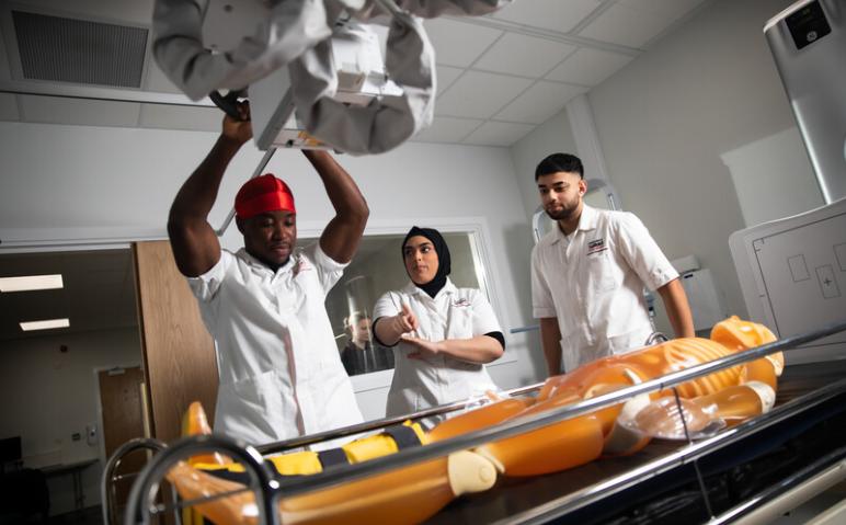Diagnostic Radiography at the University of Salford: Webinar for Teachers and Careers Advisers